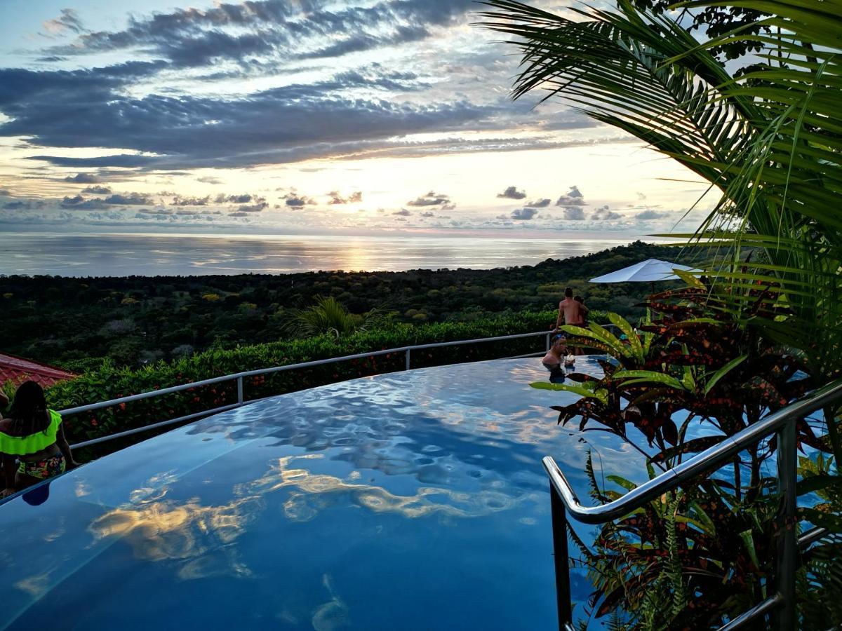 Vista Ballena Hotel 4*