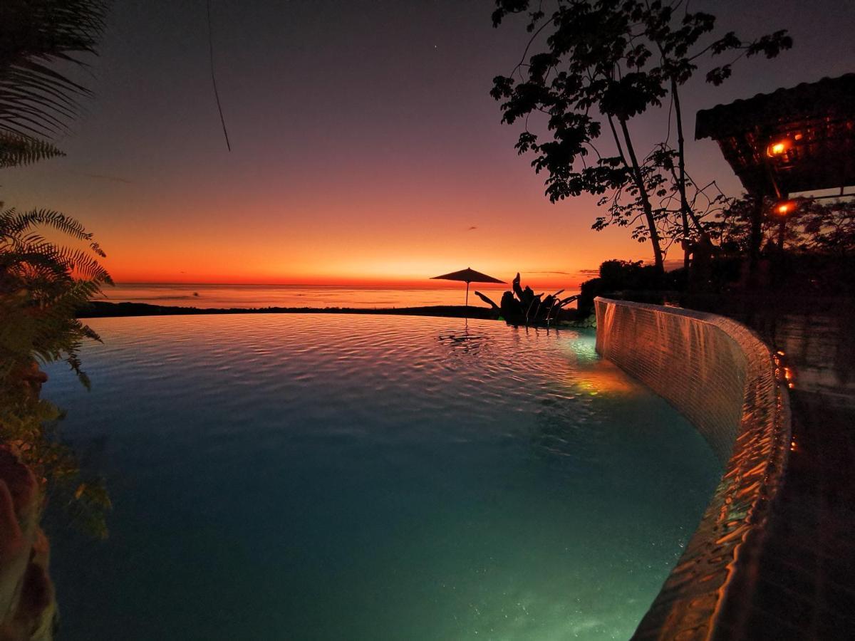 Vista Ballena Hotel 4*